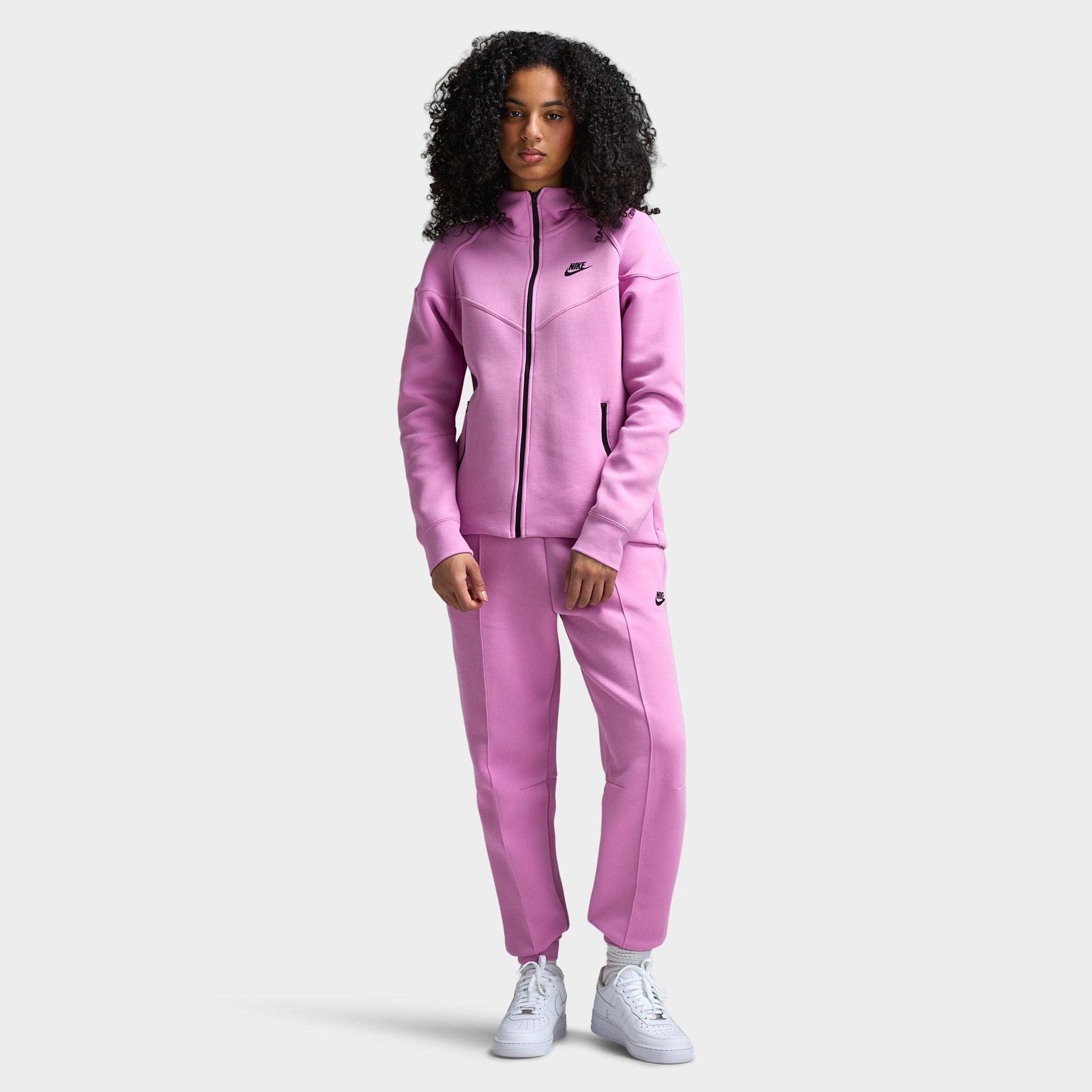 Nike Sportswear Women's Tech Fleece Midrise Joggers / Light