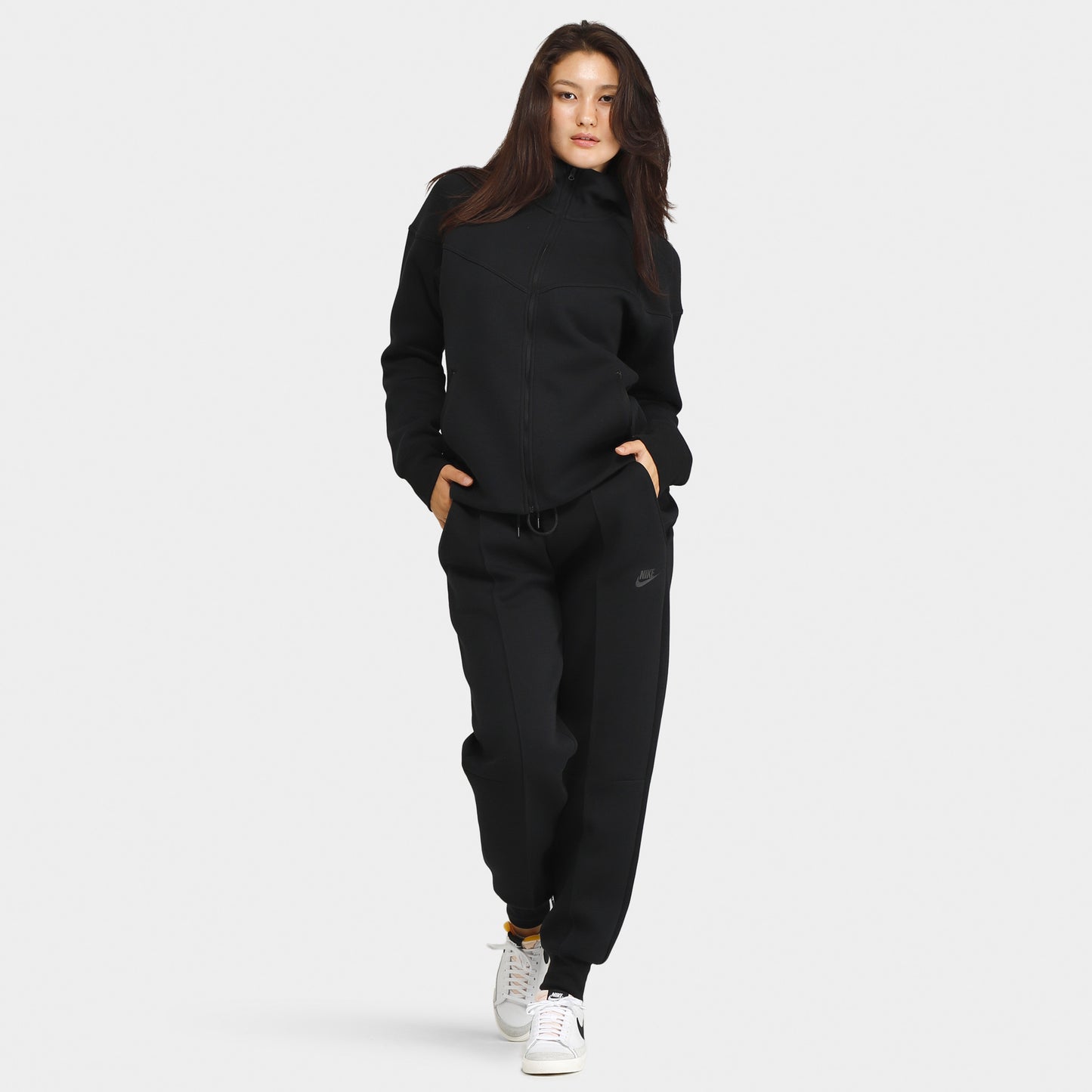 Nike Sportswear Women's Tech Fleece Windrunner Full Zip Hoodie Black / Black