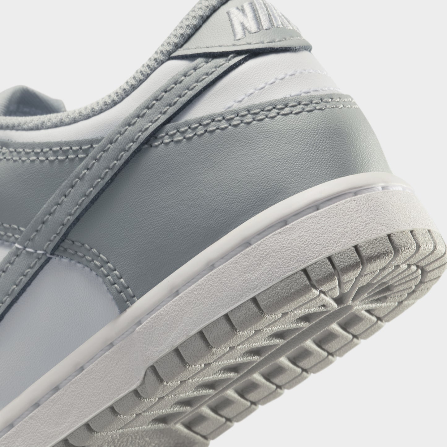 Nike Dunk PS White / Light Smoke Grey - White