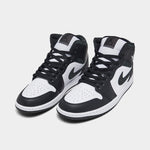 Jordan mid store black white