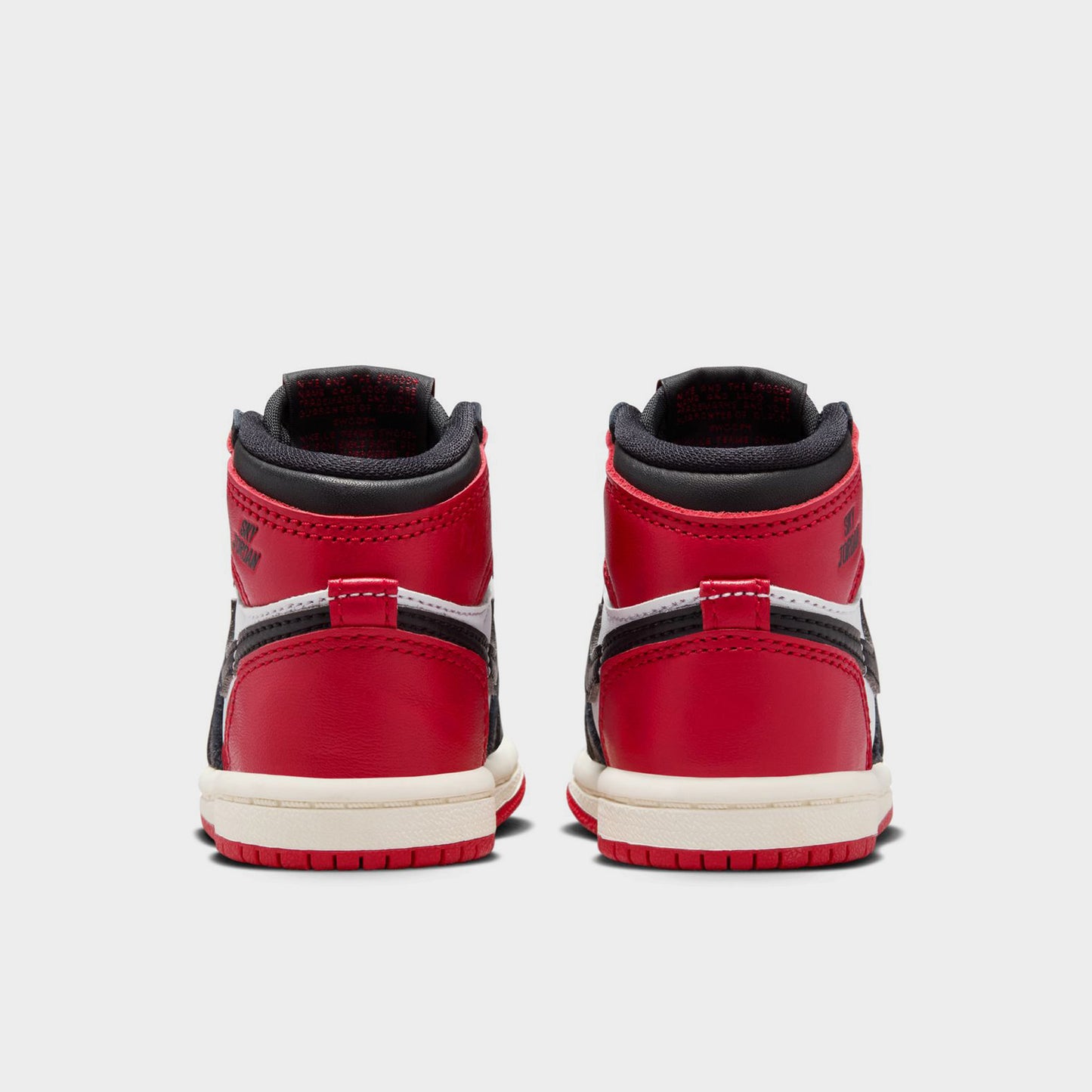 Jordan 1 Retro High OG TD Blanc / Noir - Rouge Varsity