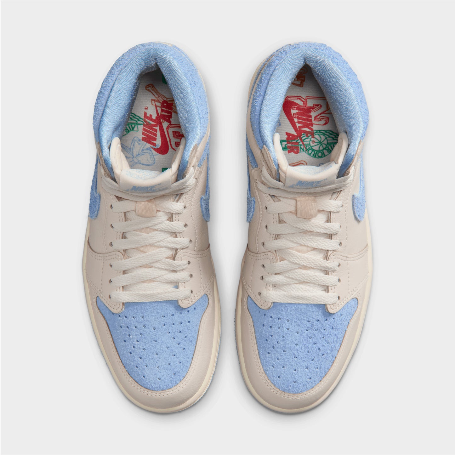 Jordan Women's 1 Retro High OG Pale Ivory / Psychic Blue - Coconut Milk