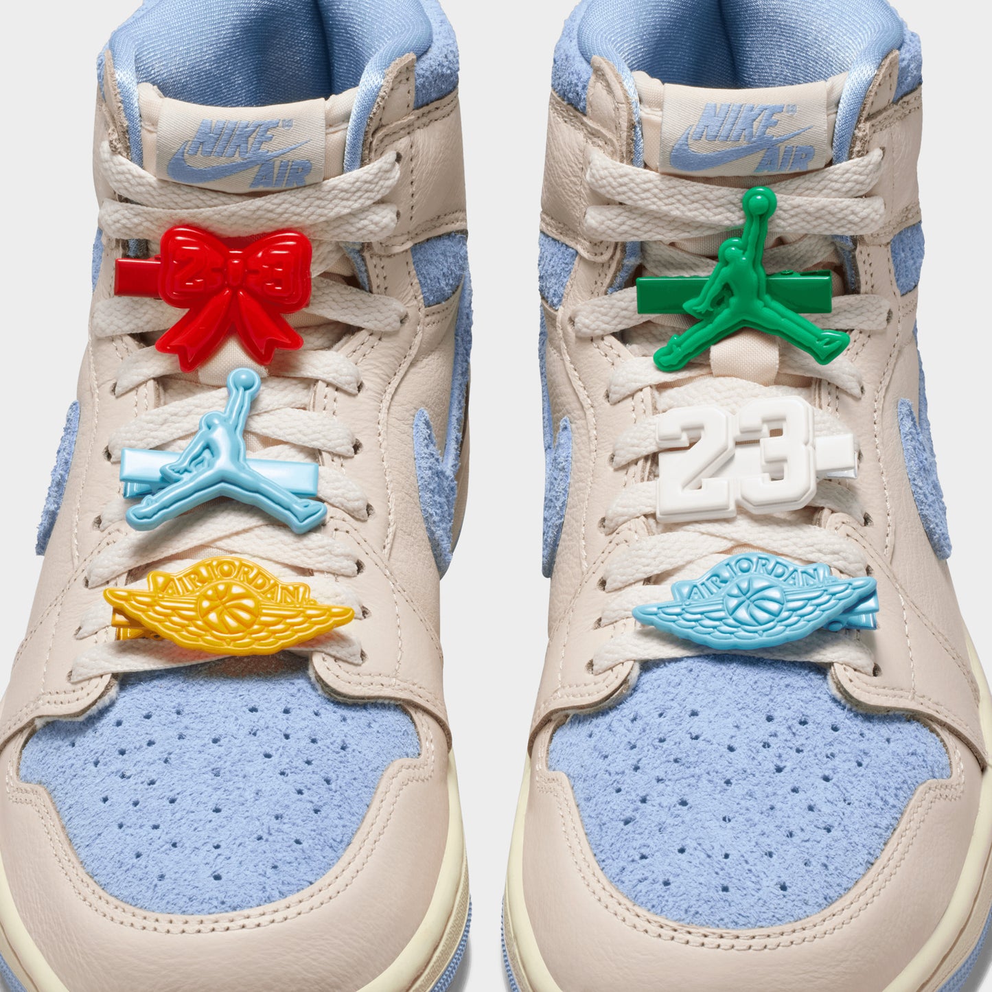 Jordan Women's 1 Retro High OG Pale Ivory / Psychic Blue - Coconut Milk