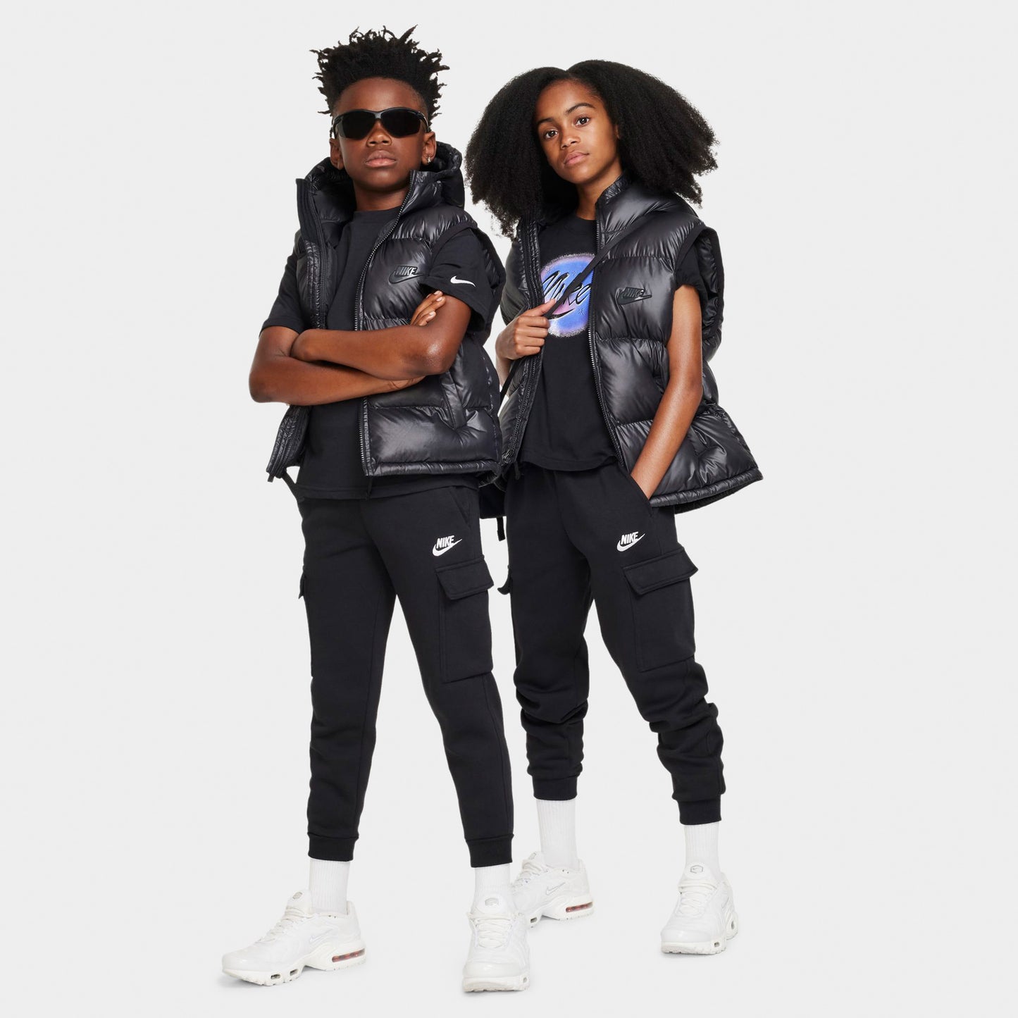 Nike Sportswear Junior Boys' Club Fleece Cargo Joggers Black / White