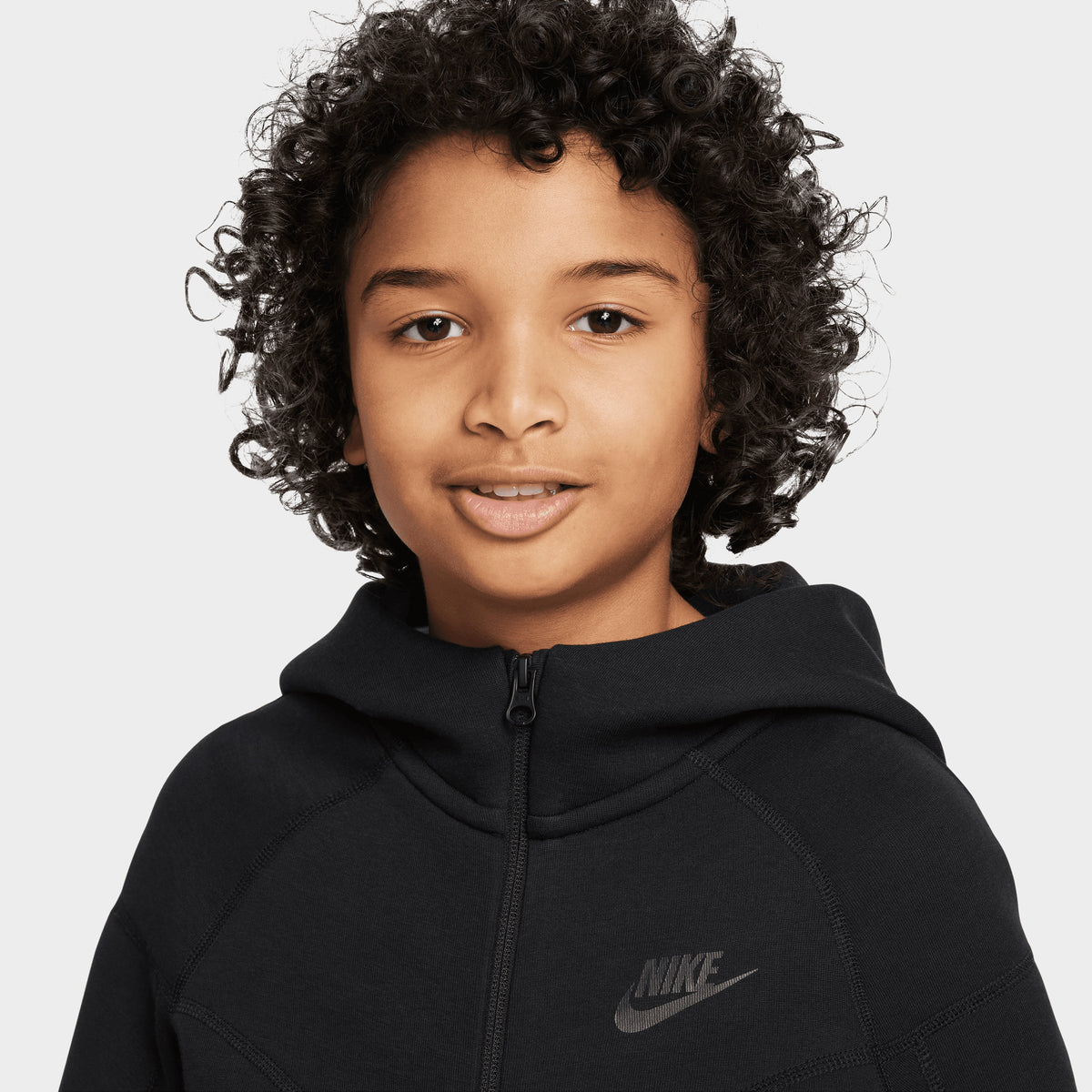 Nike Sportswear Junior Boys' Tech Fleece Full Zip Hoodie Black / Black ...