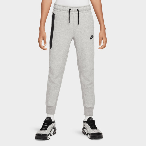 Nike tech fleece shop pants junior black
