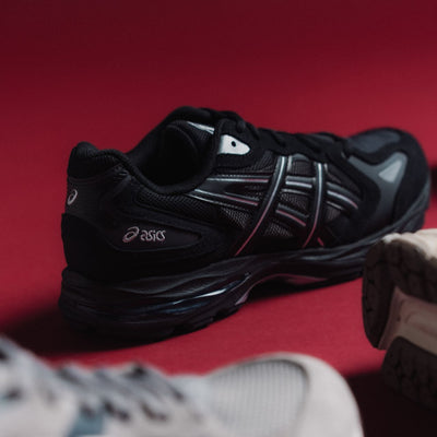 ASICS Gel-Kayano 14 “Black / Pure Silver” shoe. Shop Men’s ASICS now at JD Sports.
