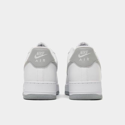 Nike Air Force 1 '07 ESS Blanc / Gris fumé clair - Blanc