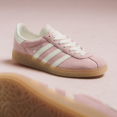 adidas Women's Muenchen "Wonder Mauve / Off White - Silver Metallict". Shop adidas sale now at JD Sports