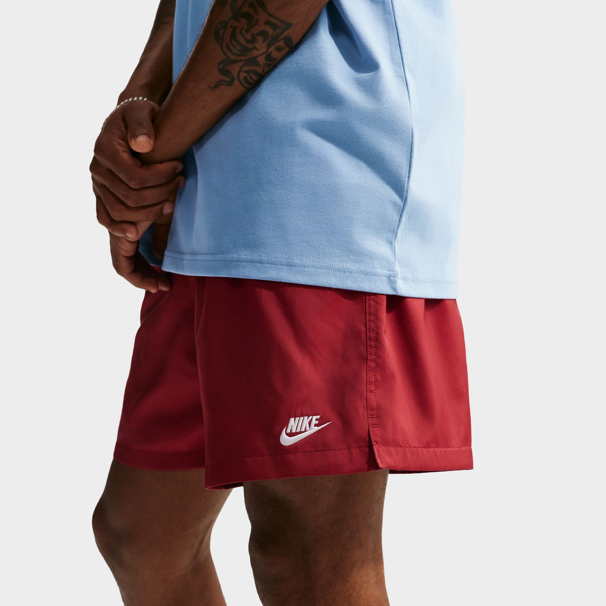 nike club woven shorts in red