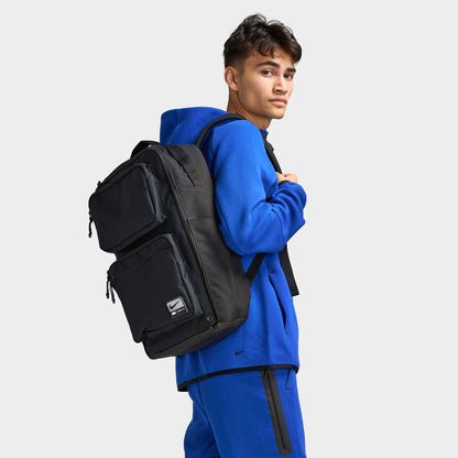 Nike Utility Speed Sac à dos (27L) Noir / Noir - Blanc