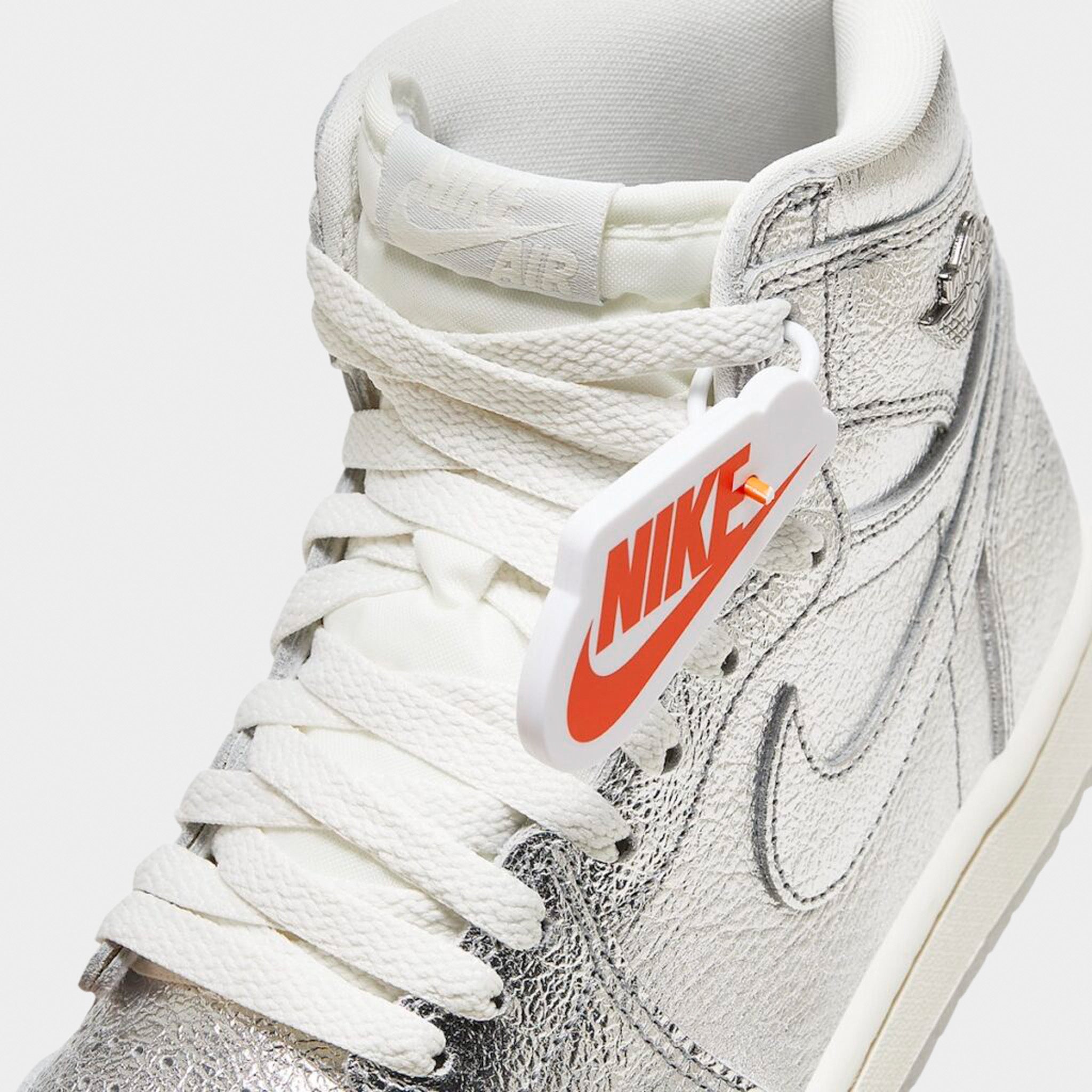 Jordan Women's 1 Retro Hi OG Metallic Silver – JD Sports