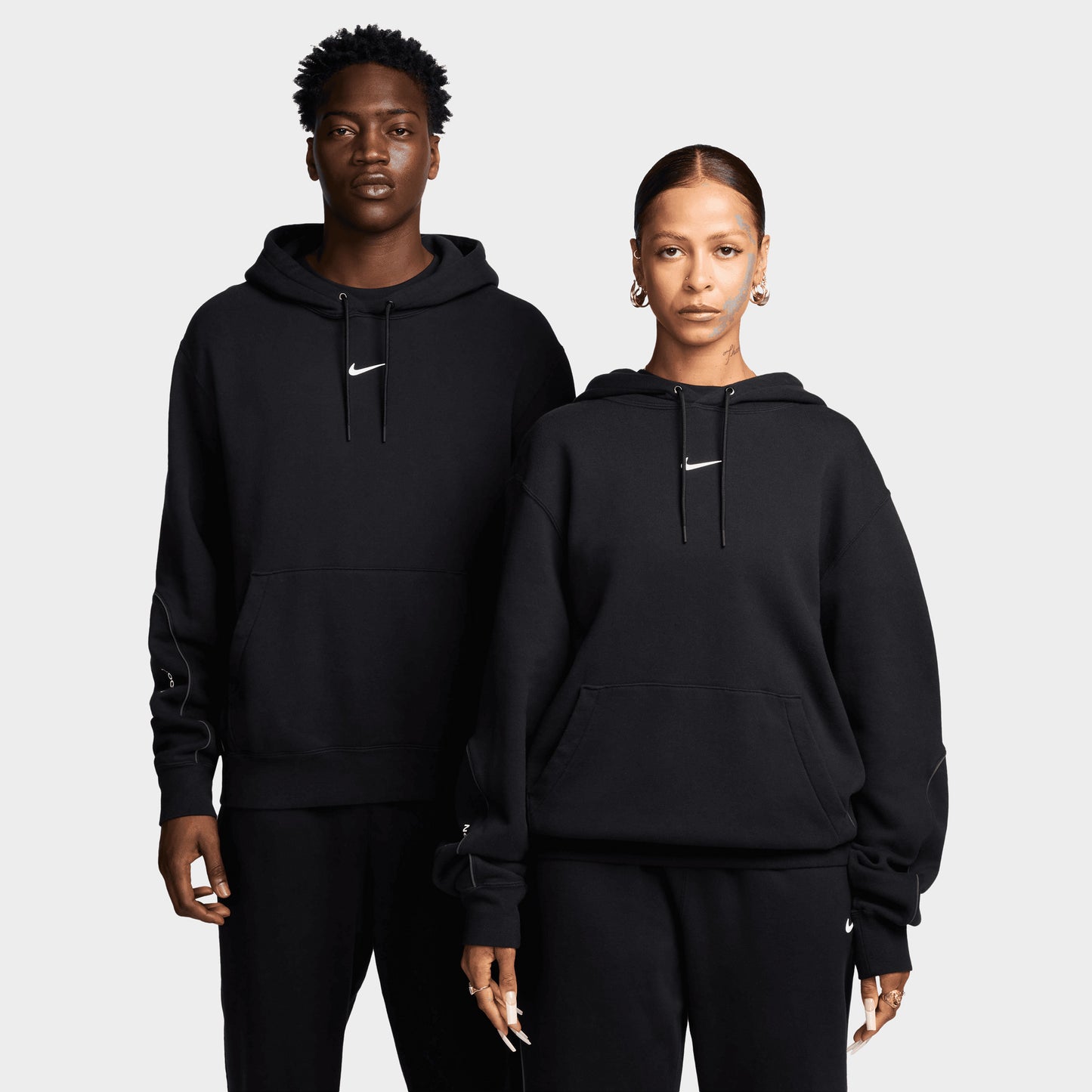 Nike NOCTA NRG Cardinal Chandail à Capuchon Polaire Noir / Blanc