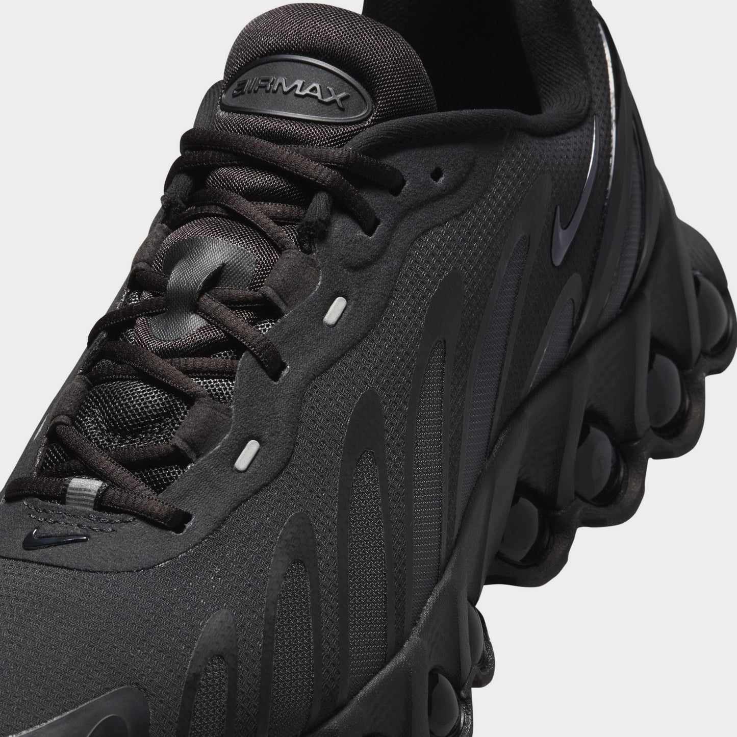 Nike Air Max DN8 Black / Anthracite