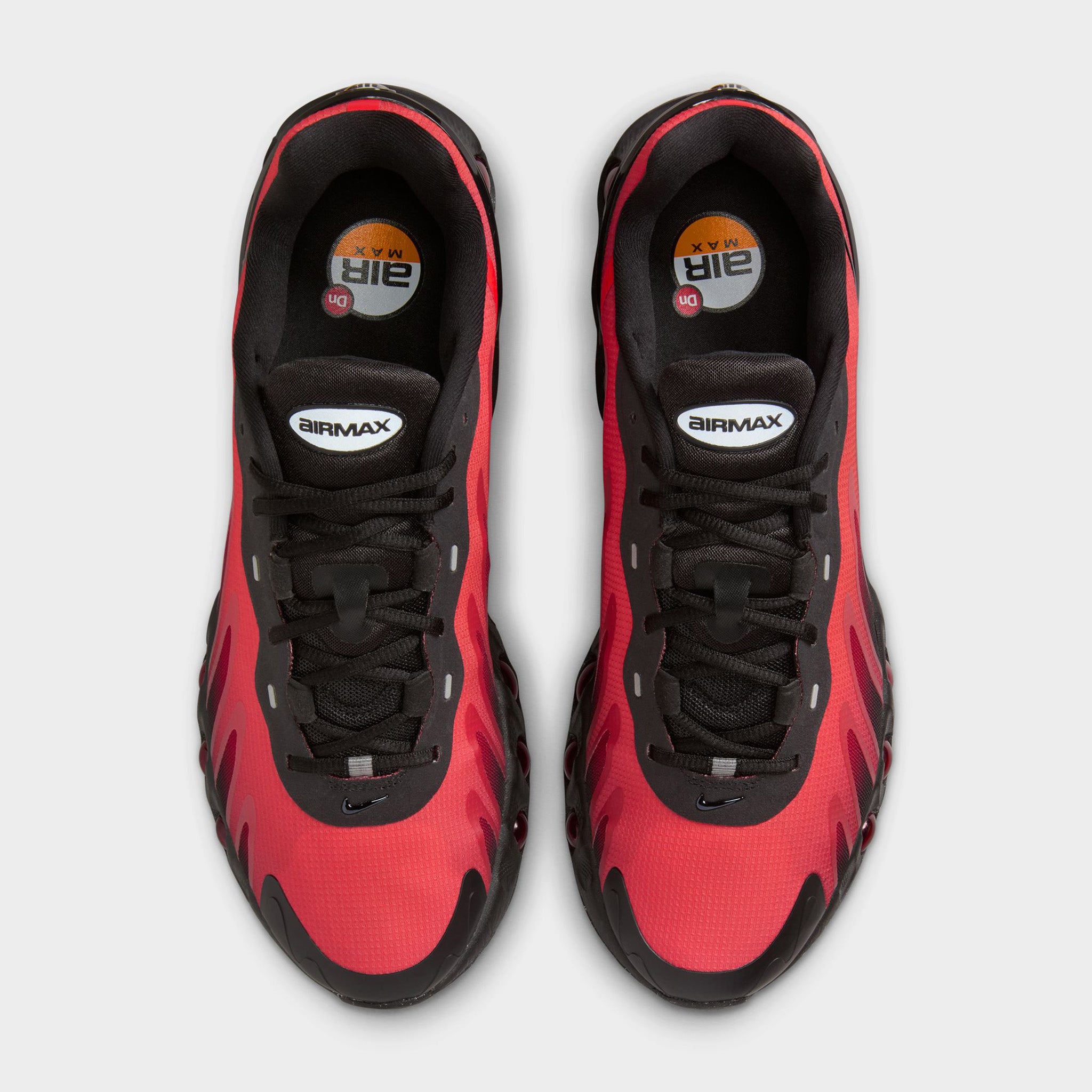 靴 Nike Air Max DN8 \