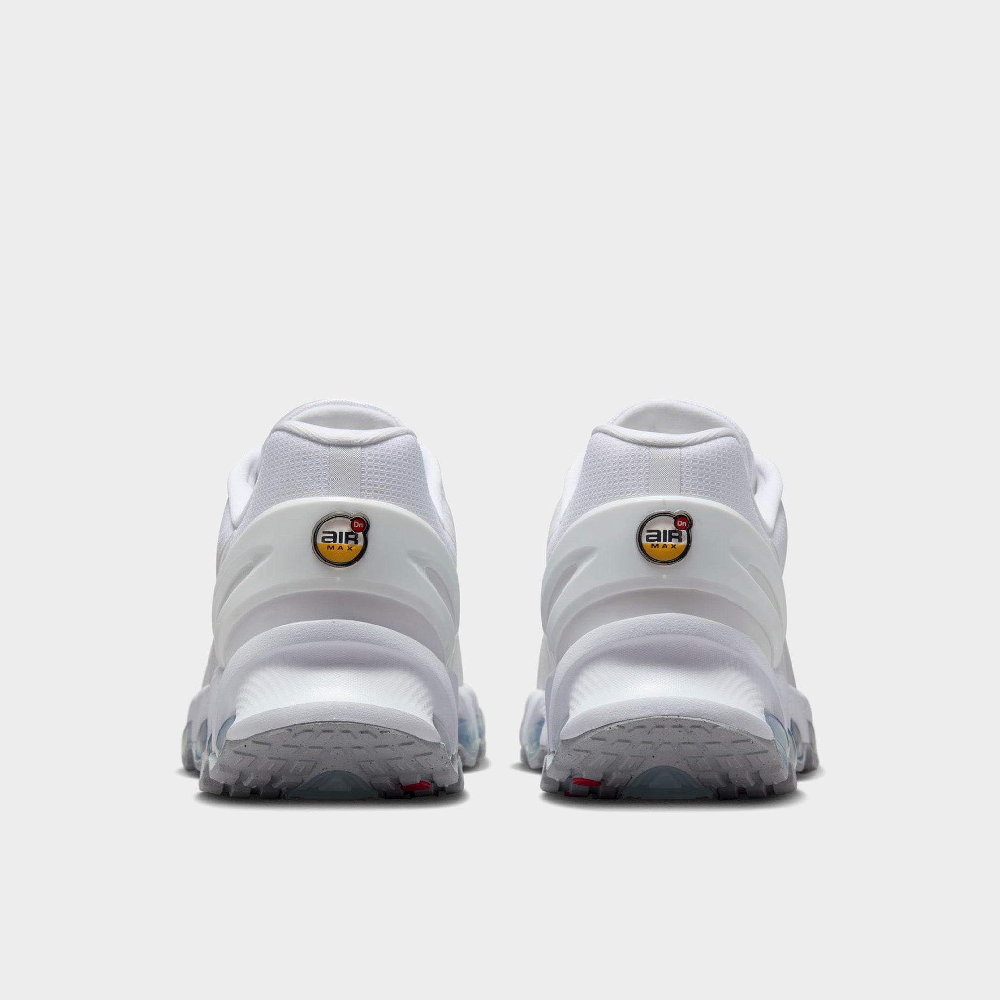Nike Air Max DN8 White / Metallic Silver - White – JD Sports
