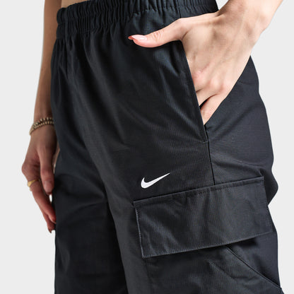 Nike Sportswear Femmes à taille moyenne Cargo Pantalon Noir / Blanc