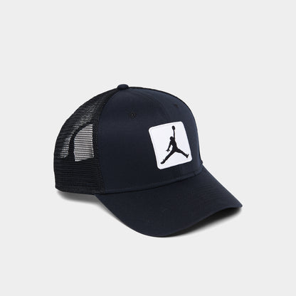 Jordan Rise Jumpman Patch Trucker Cap Black / White