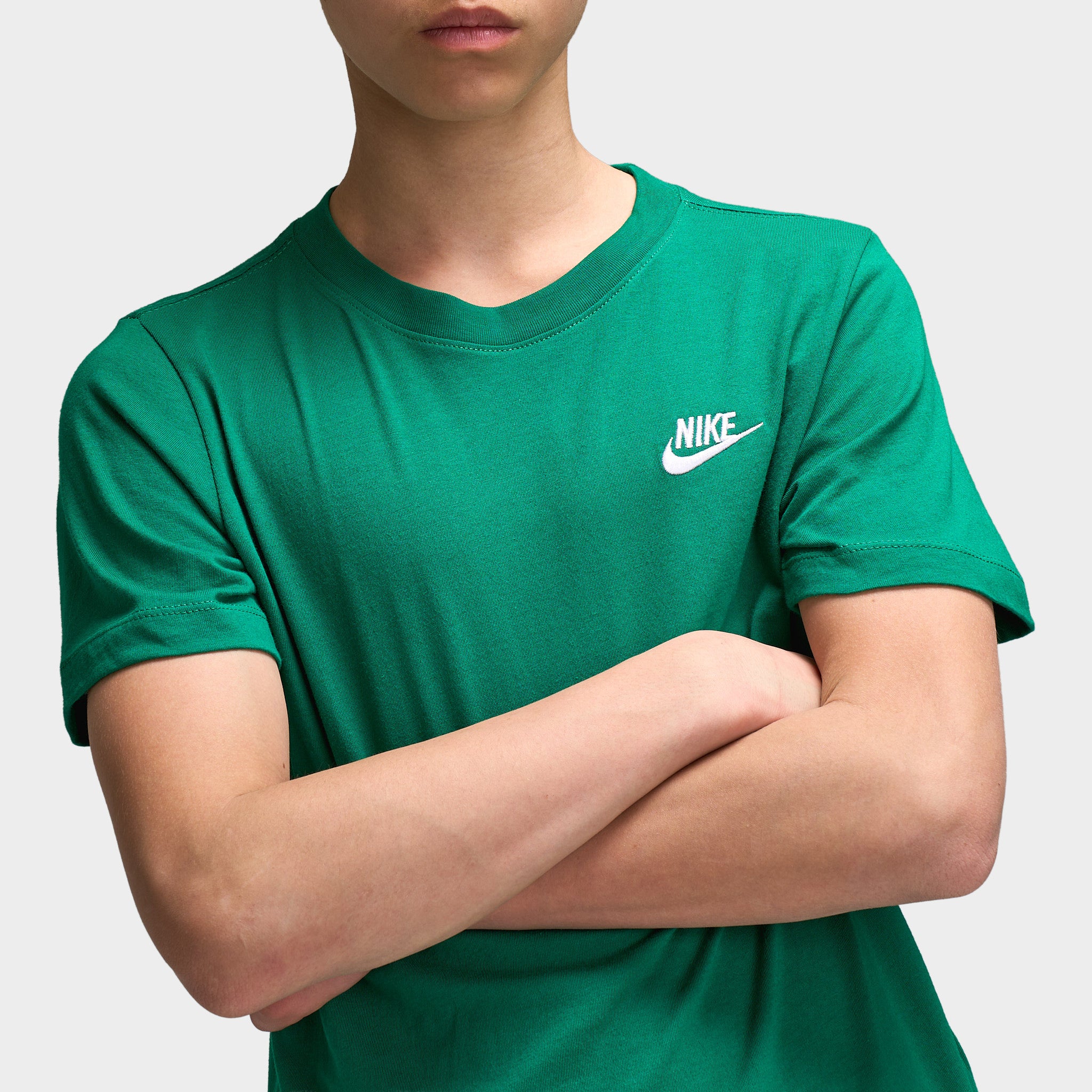 Nike Sportswear Juniors' Futura T-Shirt Malachite / White – JD Sports