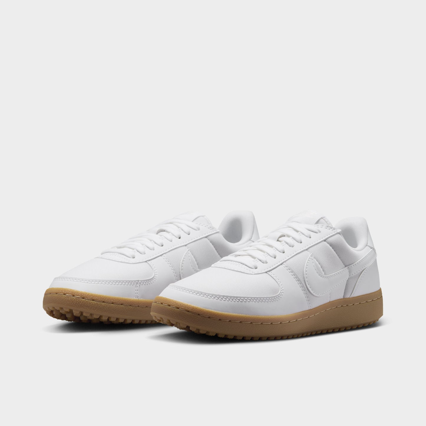 Nike Femmes Field General Blanc / Blanc Sommet - Marron Gomme Clair