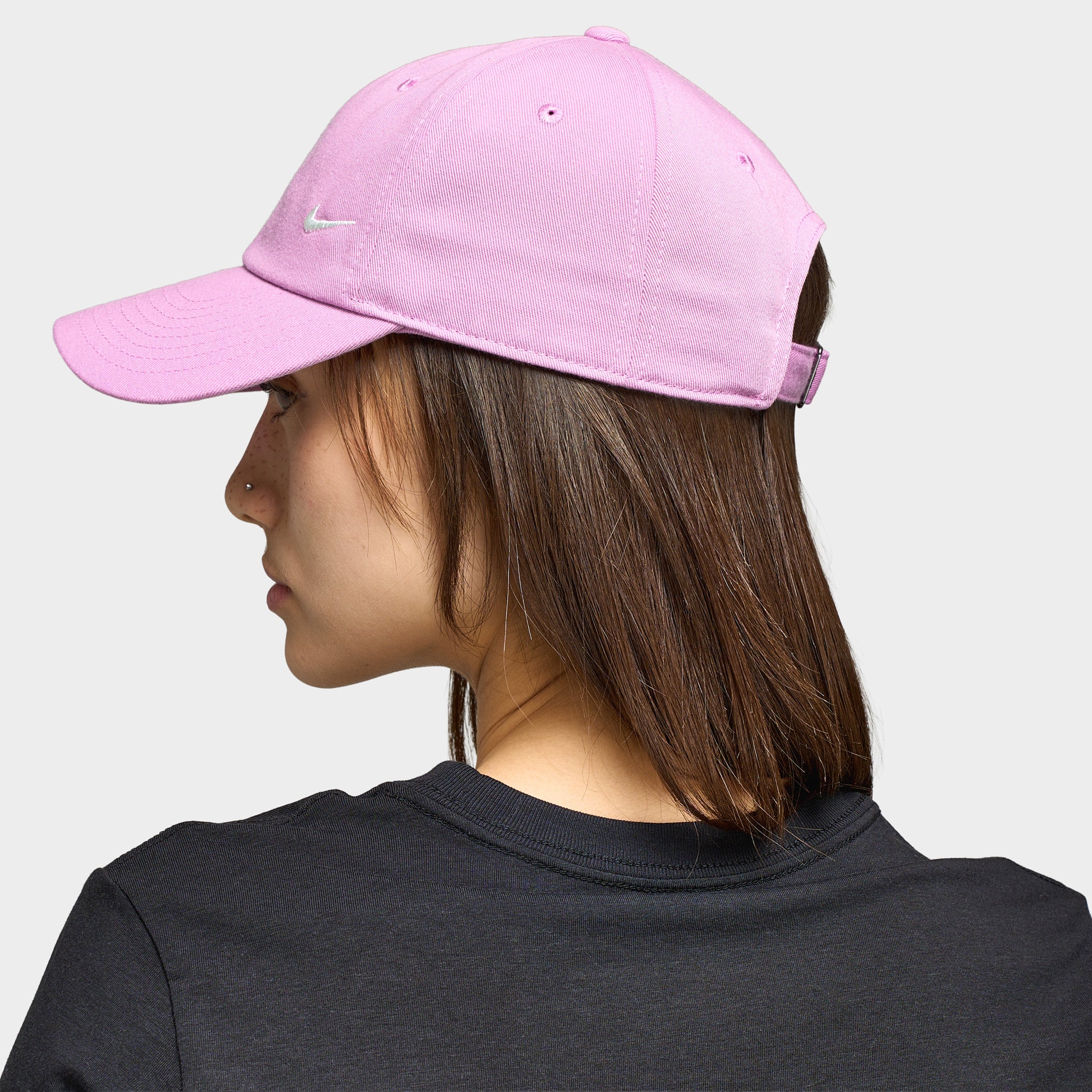 Nike Club Cap Lt Magenta / Sai – JD Sports