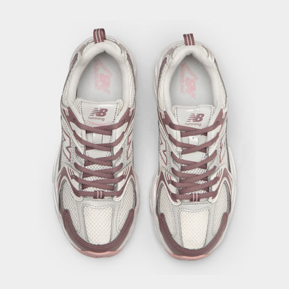 New Balance Juniors 530 / Pebble