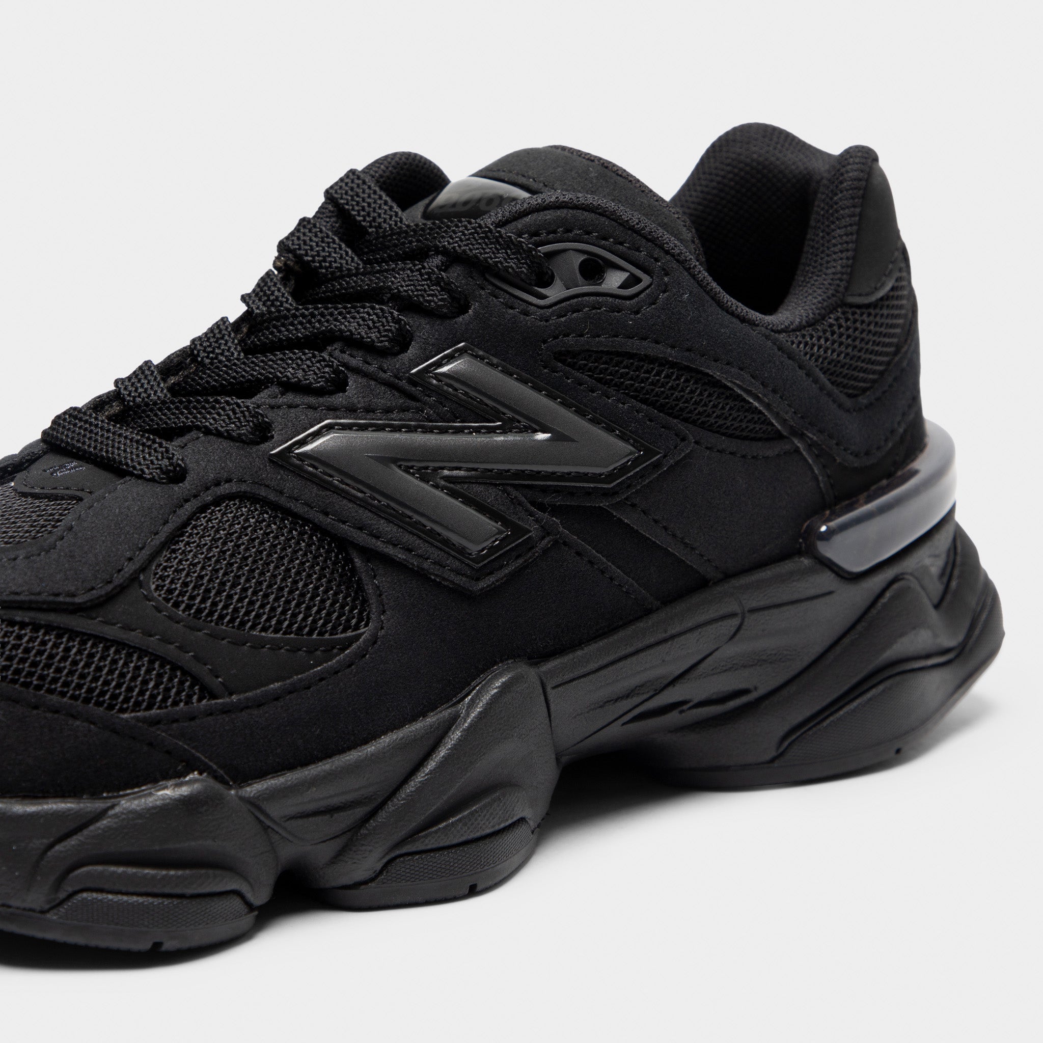 New Balance Juniors' 9060 Black / Phantom – JD Sports