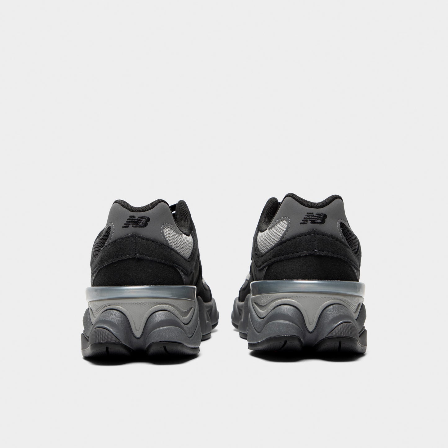 New Balance Juniors' 9060 Black / Castlerock