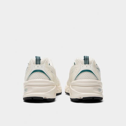 New Balance Juniors' 530 Sea Salt / New Spruce