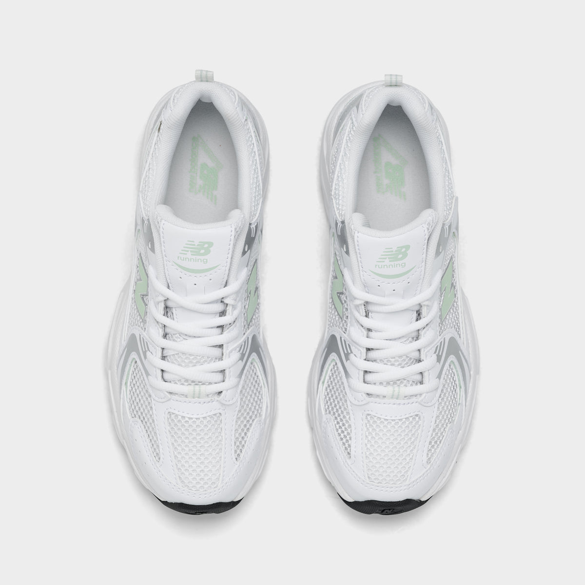 New Balance Juniors' 530 White / Silver