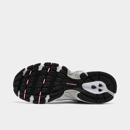 New Balance Juniors' 530 White / Pink - Silver