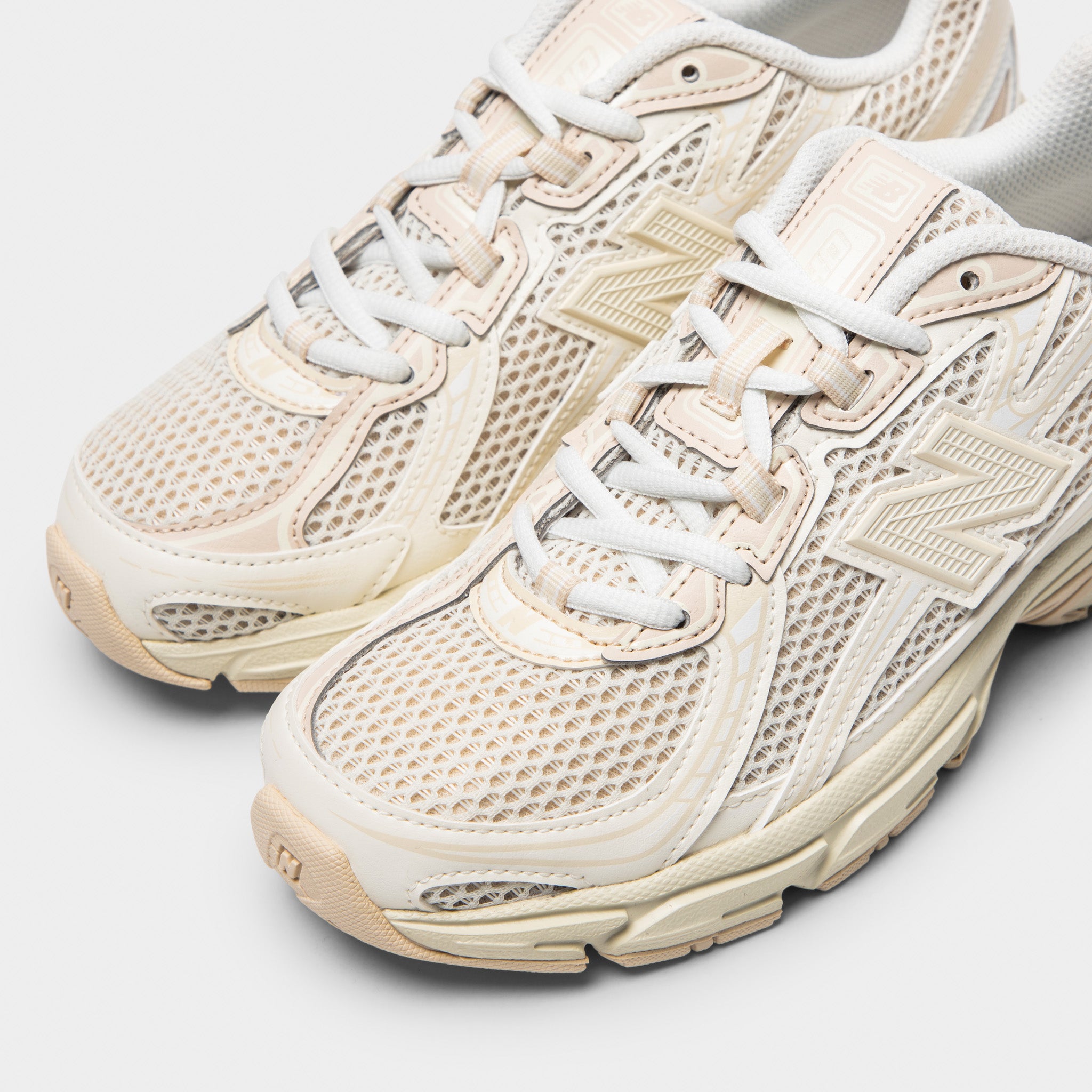 New Balance Juniors' 740 Sea Salt / Angora – JD Sports