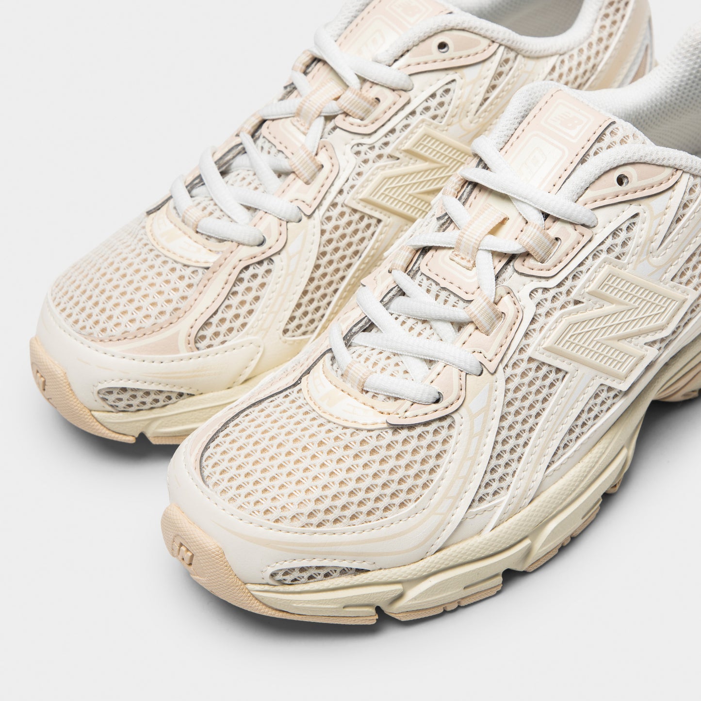 New Balance Juniors' 740 Sea Salt / Angora