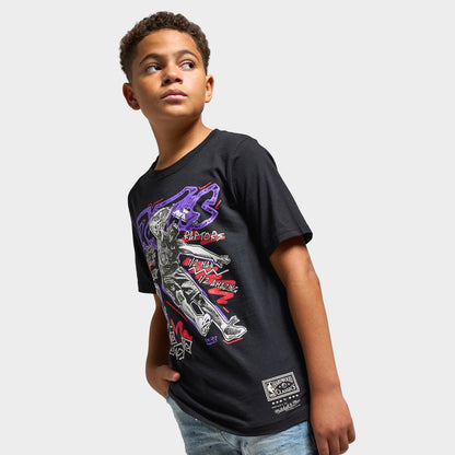 Mitchell & Ness Juniors' Chalk Carter Vince Graphic T-Shirt / Black