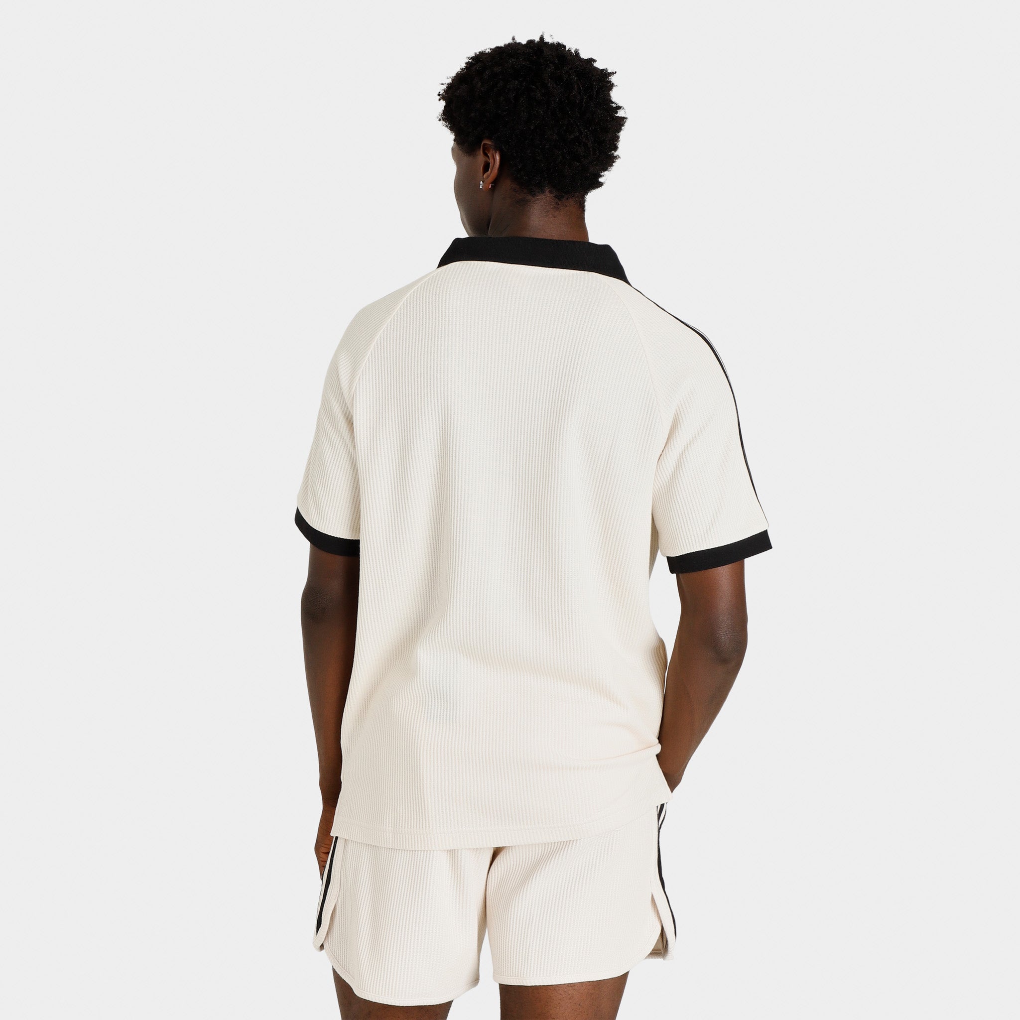 新品 ADICOLOR CLASSIC WAFFLE POLO 白 JP M ADICOLOR CLASSIC WAFFLE POLO 白 JP M - メルカリ
