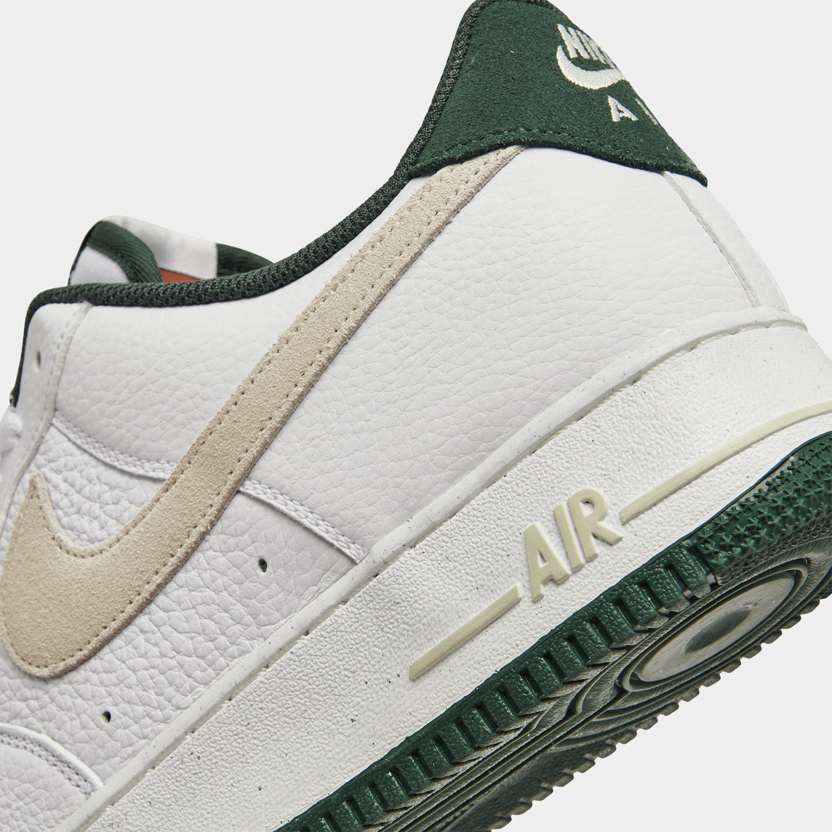 Nike Air Force 1 '07 LV8 White / Sea Glass - Vintage Green | JD Sports