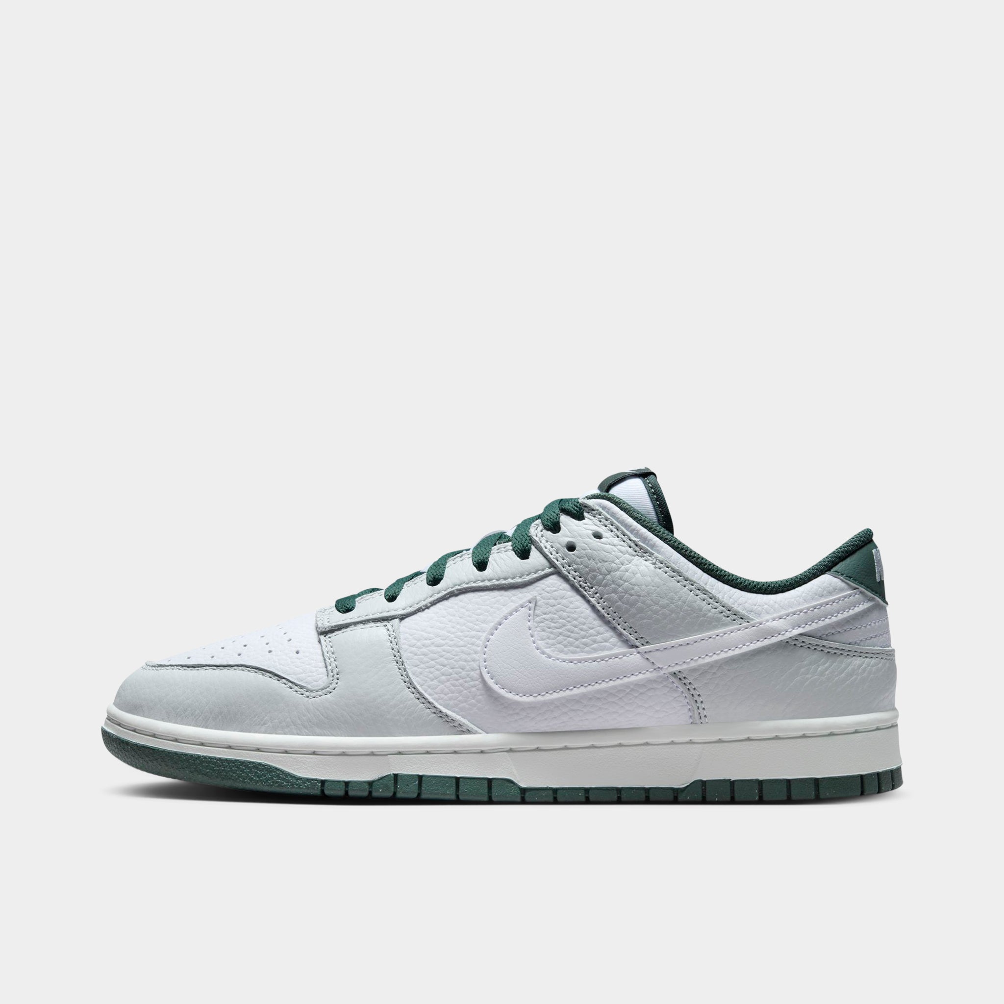 Nike Dunk Low Retro SE Photon Dust / White - Vintage Green