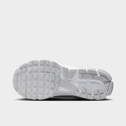 Nike Women's Zoom Vomero 5 White / Metallic Silver - Summit White