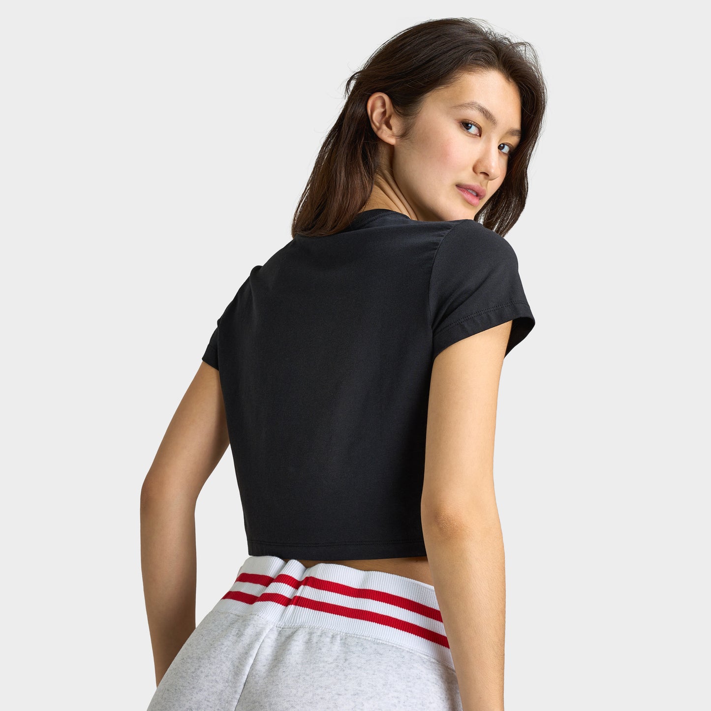 Nike Sportswear Women's Chill Knit Crop T-Shirt Black / Black