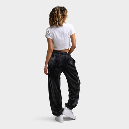 Nike Sportswear Women's Chill Knit Crop Top / White