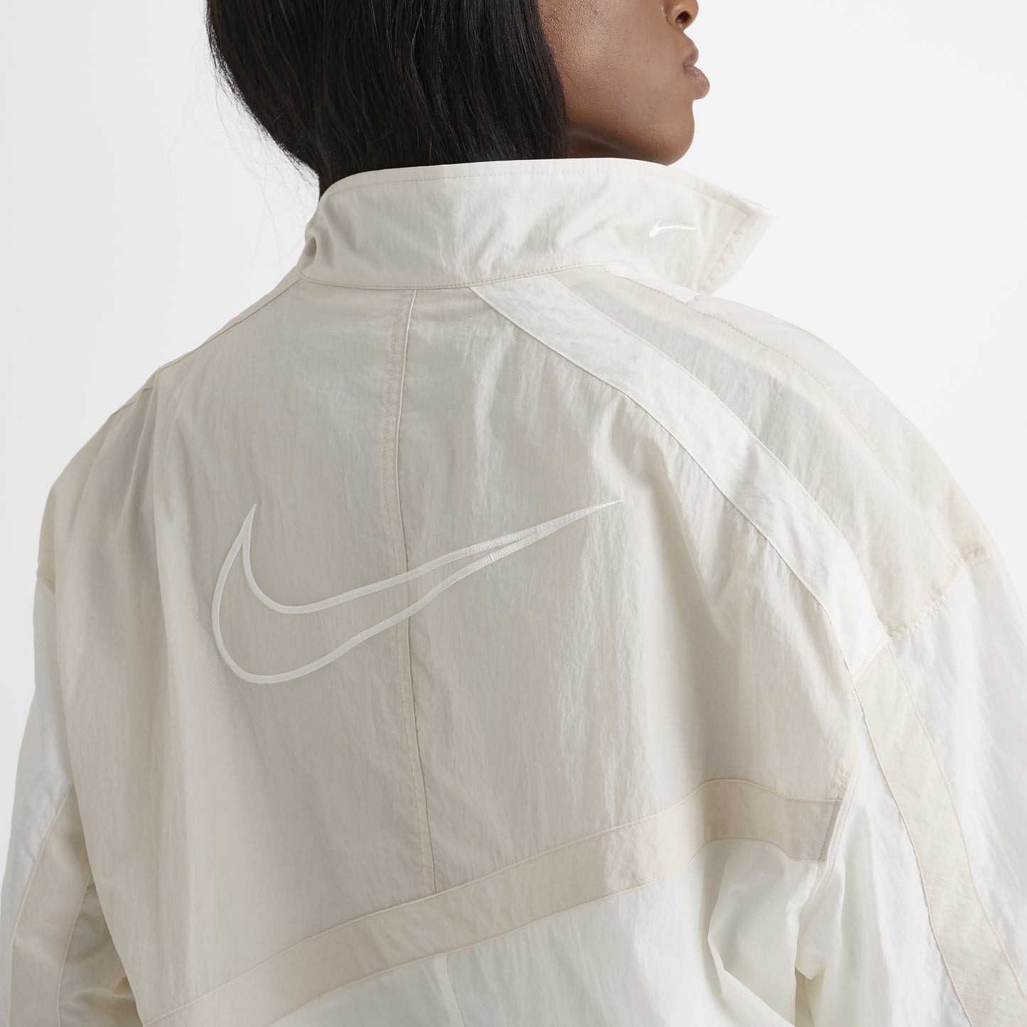 Nike Sportswear Women's Oversized Woven Jacket Sail / Light Orewood Brown - Sail