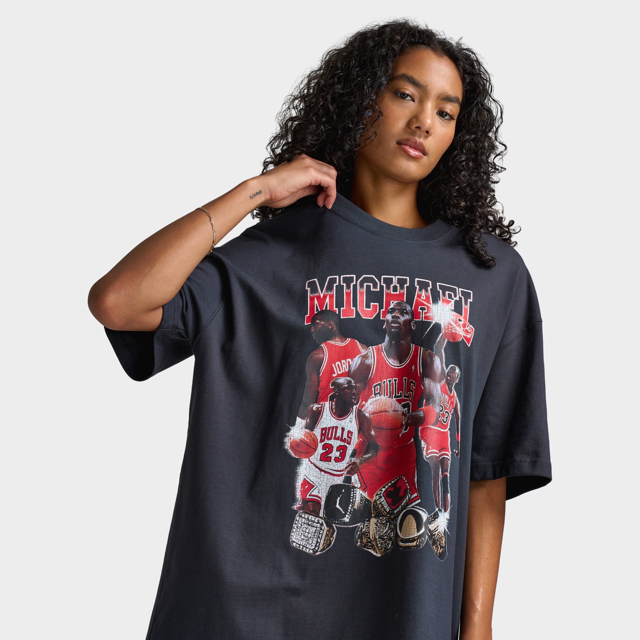 Jordan Women's Oversized Graphic Tee Mixtape / Off Noir – JD