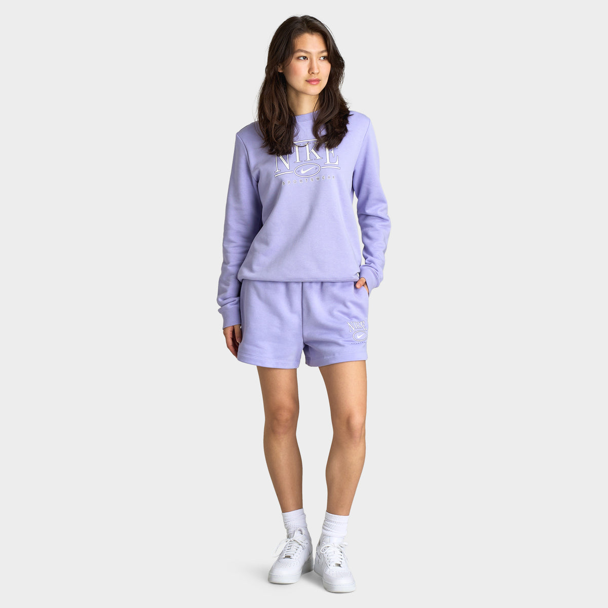 Nike Sportswear Women's Logo Crewneck Lilac Ice – JD Sports