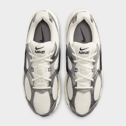 Nike V5 RNR Phantom / Black - Pencil Point