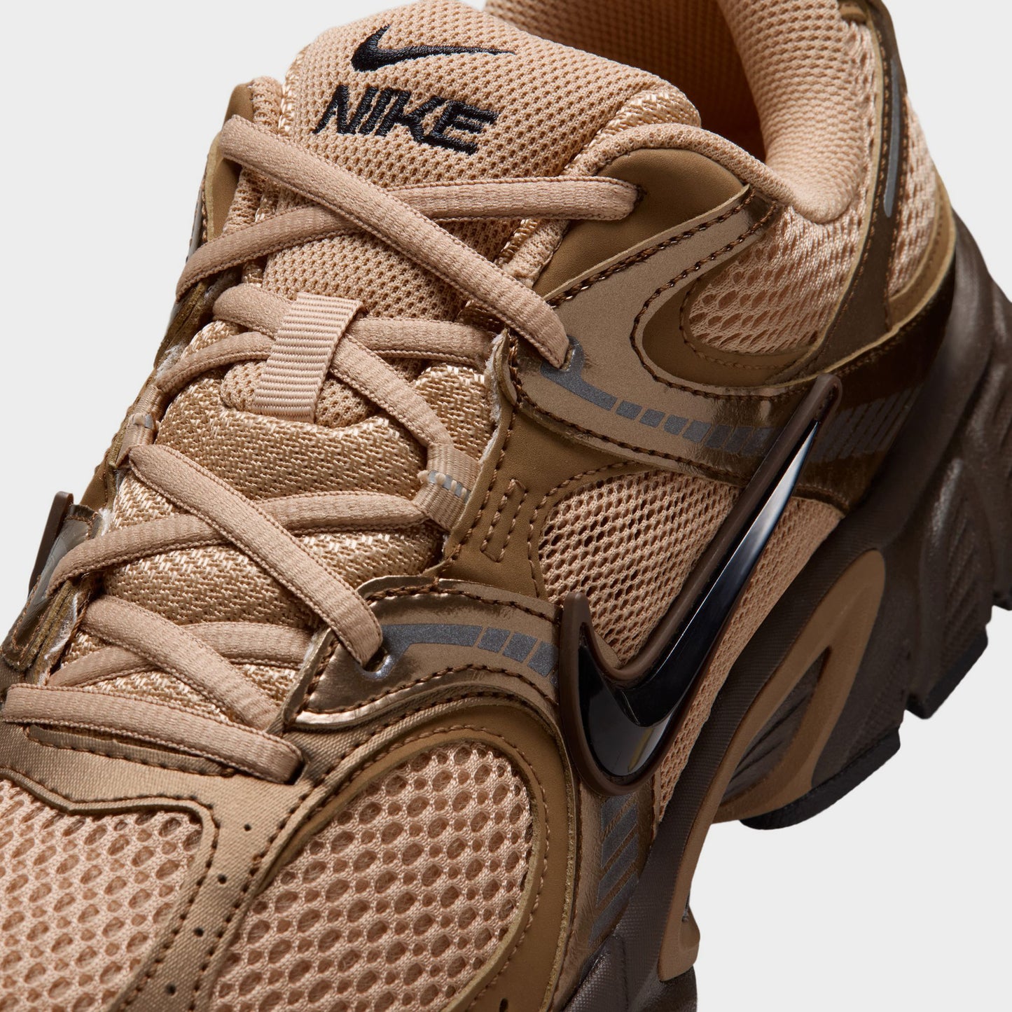 Nike V5 RNR Hemp / Black - Baroque Brown