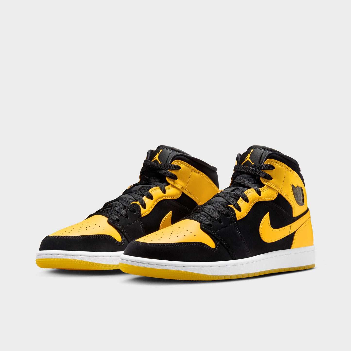 Jordan 1 Mid Black / Varsity Maize - White