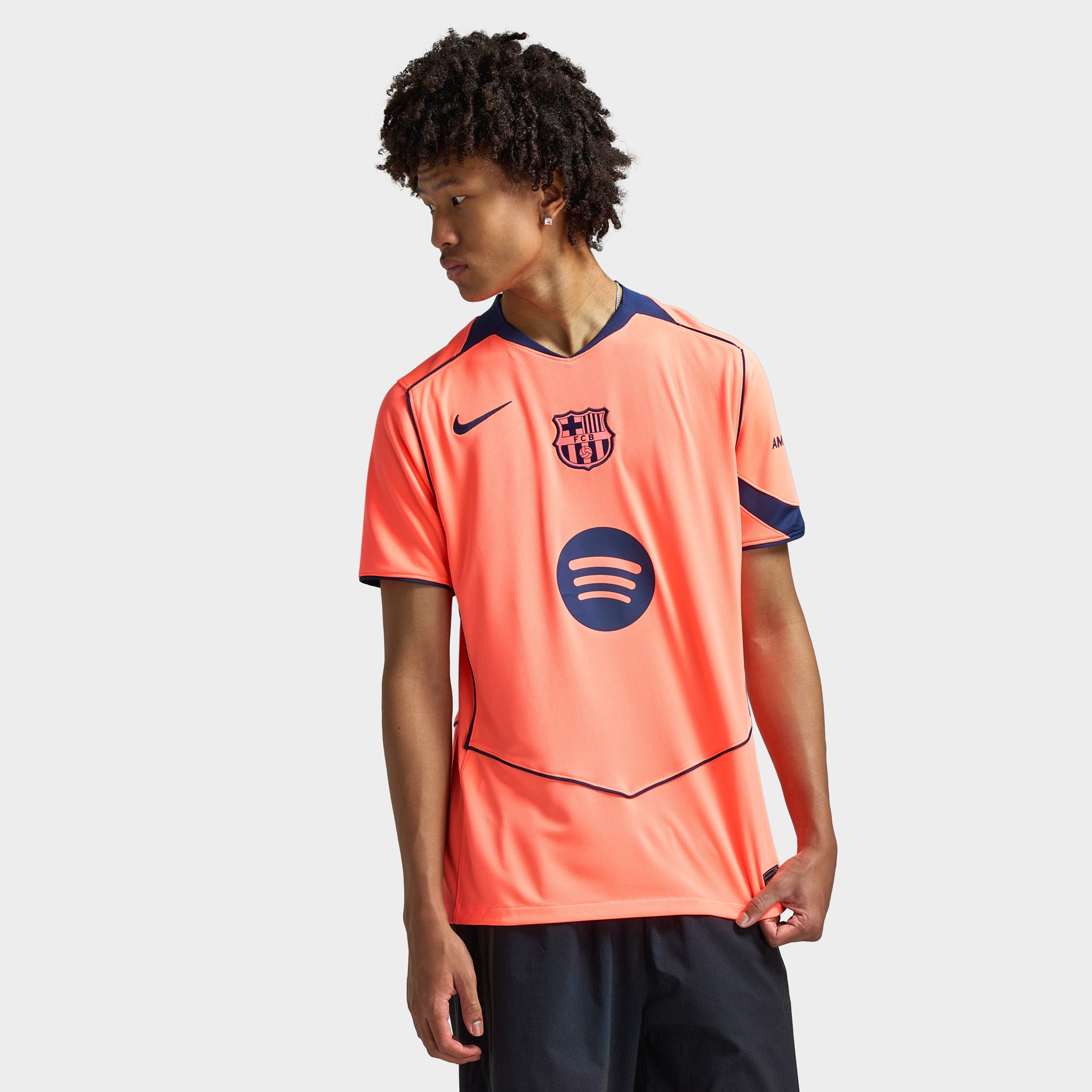Nike FC Barcelona シャツ M F.C. Barcelona Kits & Football Shirts 2025/26. Nike IL