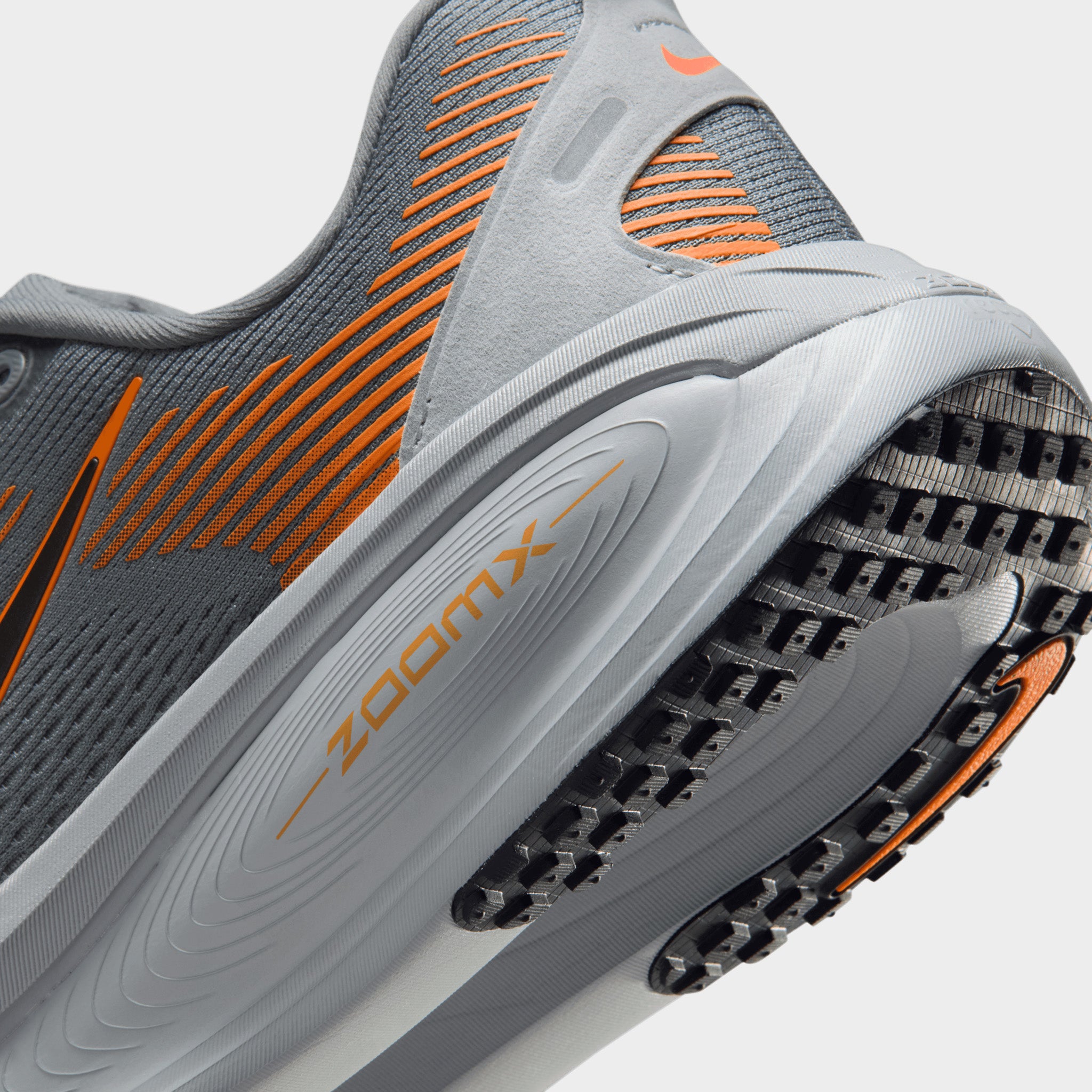 Nike Vomero 18 Cool Grey / Black – JD Sports