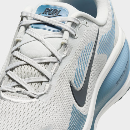 Nike Vomero 18 Gris Brume / Obsidienne Foncée - Blanc Cassé