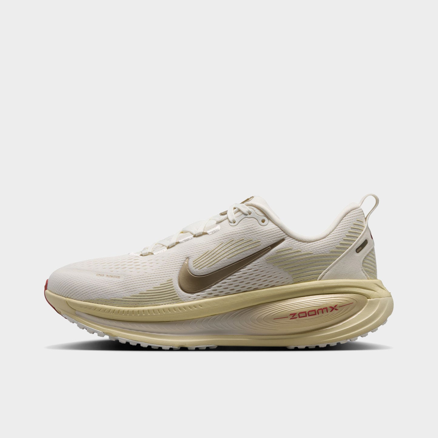 Nike Vomero 18 pour Femme Blanc Sommet / Argent Métallisé - Voile
